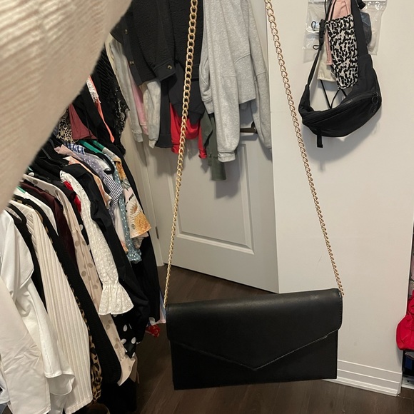 Black clutch - Picture 4 of 4